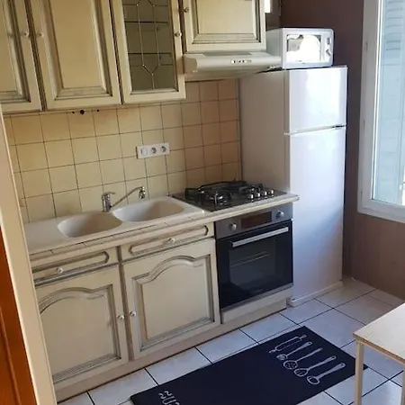 Superbe Appartement En Residence Prive Avec Un Parking Prive Scionzier Exterior photo