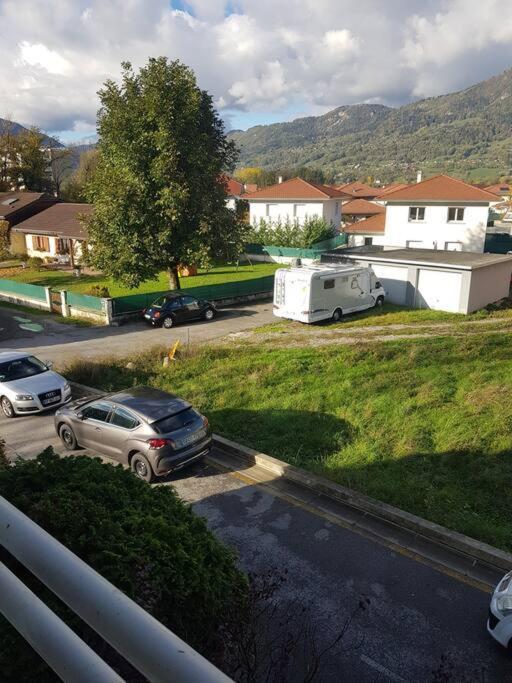 Superbe En Prive Avec Un Parking Prive
